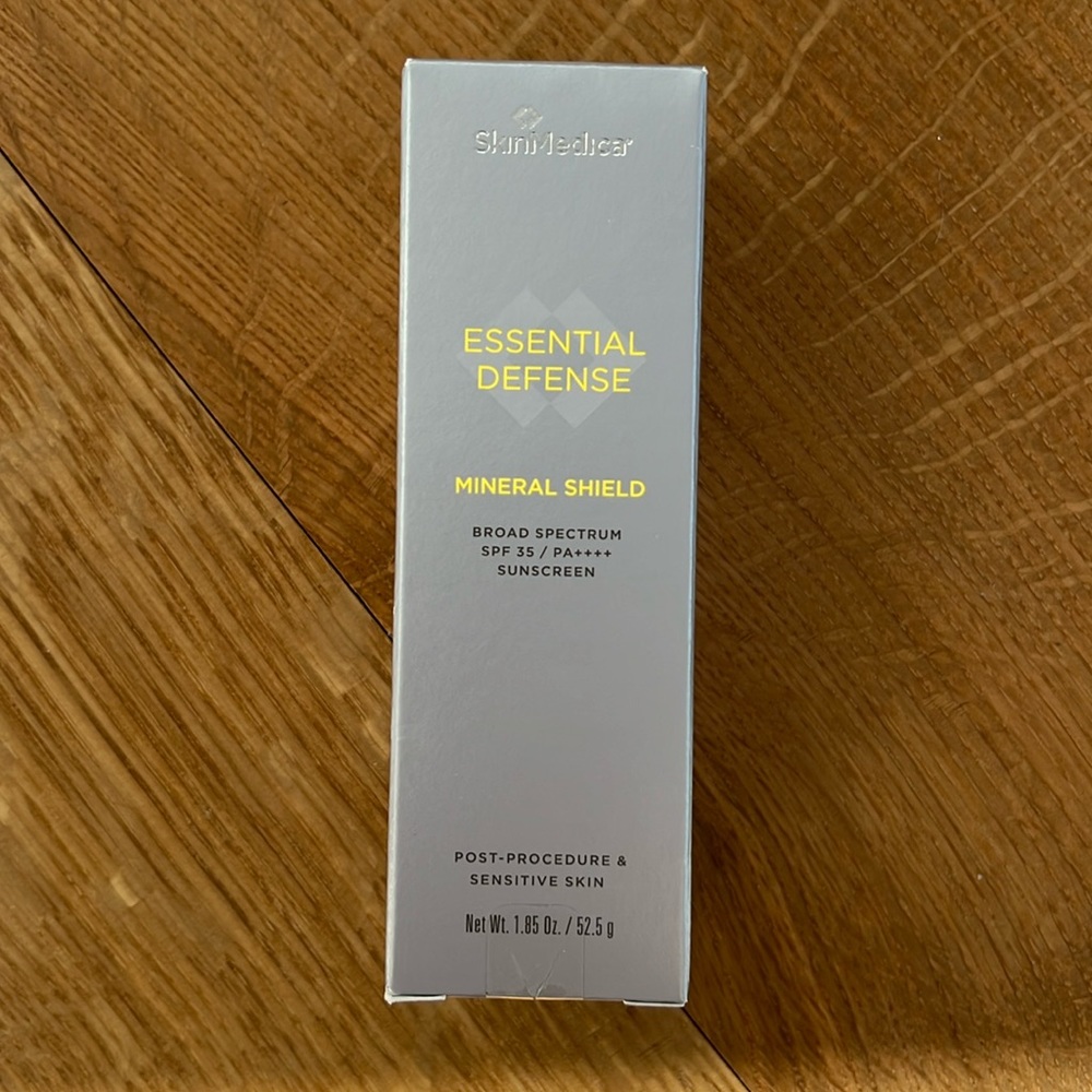 SkinMedica Essential Defense Mineral Shield Broad Spectrum SPF 35 Sunscreen